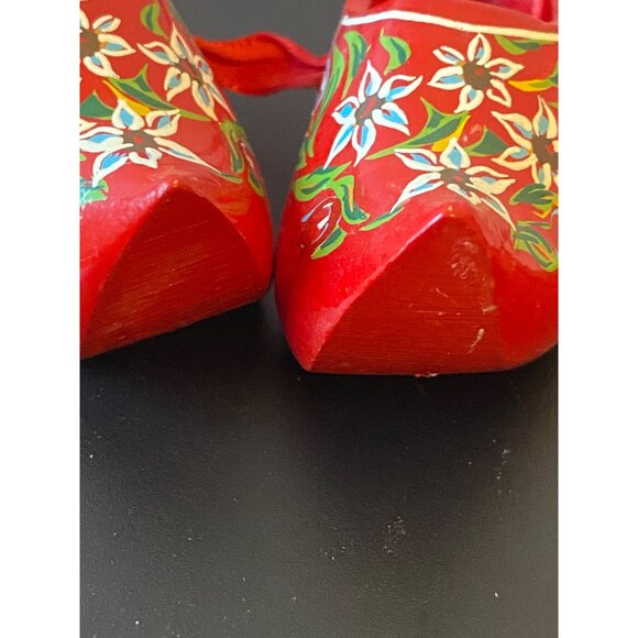Mini Hand-Painted Wooden Dutch Clogs With Floral Design & Red Ribbon From Hollan - Picture 9 of 9